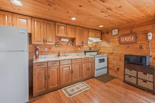 401 Curtis Lane, Hamden, New York 13782, Hamden, New York 13782, 1 Bedroom Bedrooms, 4 Rooms Rooms,1 BathroomBathrooms,Residential,Closed,401 Curtis Lane, Hamden, New York 13782,R1596325