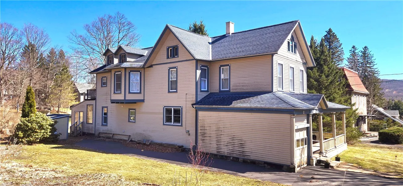 150 West Main Street, Harpersfield, New York 12167, Harpersfield, New York 12167, 5 Bedrooms Bedrooms, 15 Rooms Rooms,3 BathroomsBathrooms,Residential,For Sale,150 West Main Street, Harpersfield, New York 12167,0,R1592734