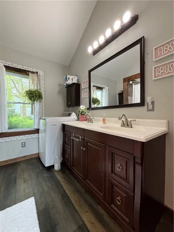 717 Spaulding Street, Elmira-city, New York 14904, Elmira City, New York 14904, 3 Bedrooms Bedrooms, 8 Rooms Rooms,2 BathroomsBathrooms,Residential,For Sale,717 Spaulding Street, Elmira-city, New York 14904,R1597674