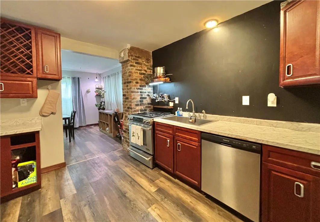 717 Spaulding Street, Elmira-city, New York 14904, Elmira City, New York 14904, 3 Bedrooms Bedrooms, 8 Rooms Rooms,2 BathroomsBathrooms,Residential,For Sale,717 Spaulding Street, Elmira-city, New York 14904,R1597674