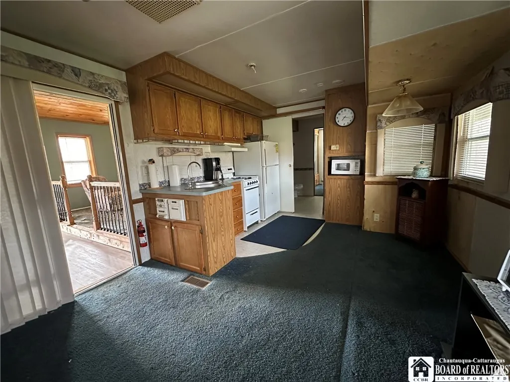 848 Porter Road, Lyndon, New York 14737, Lyndon, New York 14737, 2 Bedrooms Bedrooms, 9 Rooms Rooms,1 BathroomBathrooms,Residential,Closed,848 Porter Road, Lyndon, New York 14737,0,R1596551