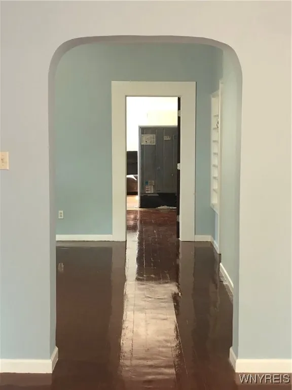 202 Thompson Street, Buffalo, New York 14207, Buffalo, New York 14207, 4 Bedrooms Bedrooms, 10 Rooms Rooms,2 BathroomsBathrooms,Residential,For Sale,202 Thompson Street, Buffalo, New York 14207,B1597808