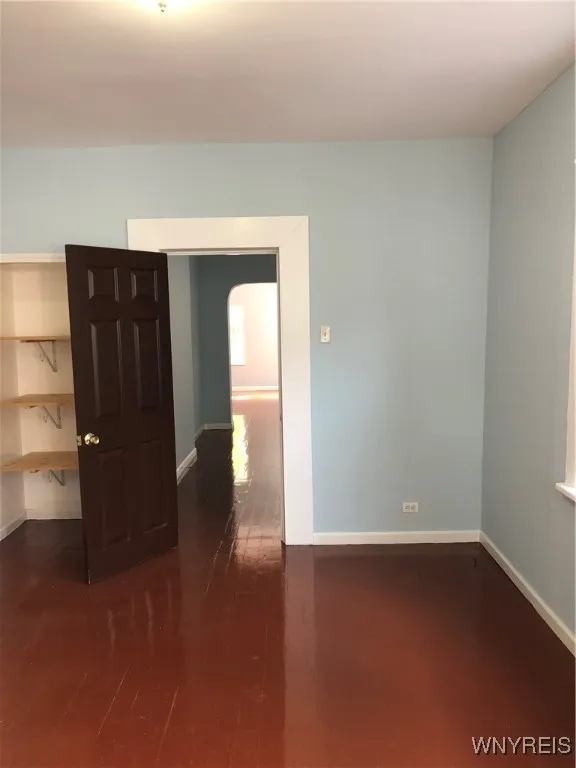 202 Thompson Street, Buffalo, New York 14207, Buffalo, New York 14207, 4 Bedrooms Bedrooms, 10 Rooms Rooms,2 BathroomsBathrooms,Residential,For Sale,202 Thompson Street, Buffalo, New York 14207,B1597808
