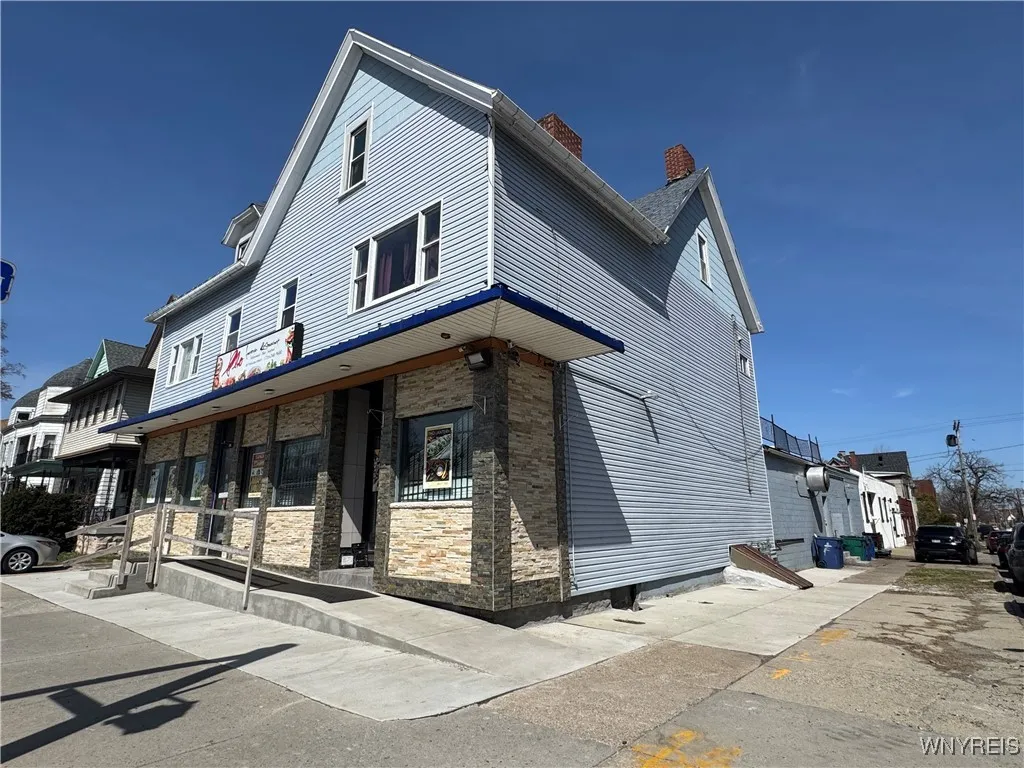 837 Niagara Street, Buffalo, New York 14213, Buffalo, New York 14213, ,Commercial Sale,For Sale,837 Niagara Street, Buffalo, New York 14213,B1597837