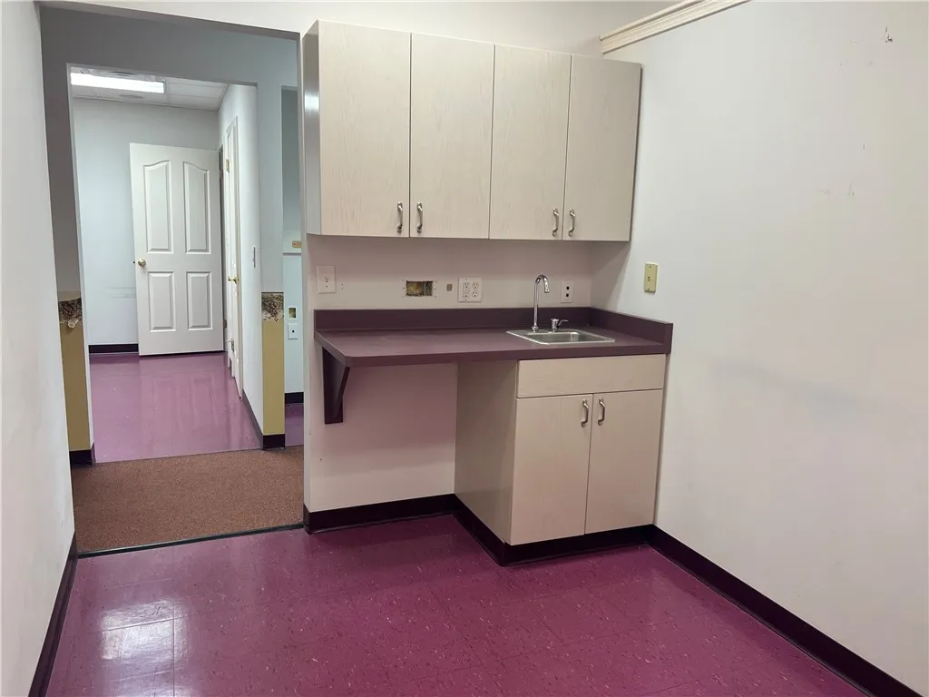 478 Collins St, Avon, New York 14414, Avon, New York 14414, ,Commercial Lease,For Rent,478 Collins St, Avon, New York 14414,0,R1597949