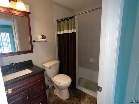 1227 James Street, Syracuse, New York 13203, Syracuse, New York 13203, 3 Bedrooms Bedrooms, 7 Rooms Rooms,2 BathroomsBathrooms,Residential Lease,Closed,1227 James Street, Syracuse, New York 13203,S1597901