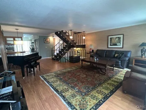 1227 James Street, Syracuse, New York 13203, Syracuse, New York 13203, 3 Bedrooms Bedrooms, 7 Rooms Rooms,2 BathroomsBathrooms,Residential Lease,Closed,1227 James Street, Syracuse, New York 13203,S1597901