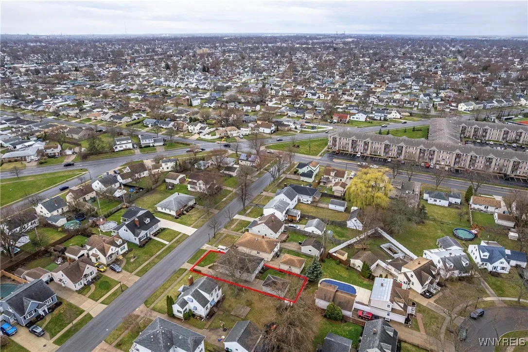 239 Treadwell Road, Tonawanda-town, New York 14150, Tonawanda, New York 14150, 3 Bedrooms Bedrooms, 5 Rooms Rooms,2 BathroomsBathrooms,Residential,Closed,239 Treadwell Road, Tonawanda-town, New York 14150,0,B1597920
