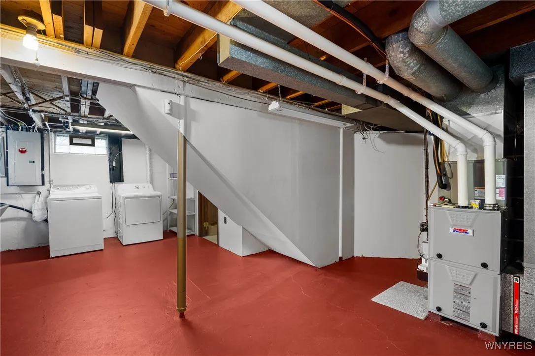 239 Treadwell Road, Tonawanda-town, New York 14150, Tonawanda, New York 14150, 3 Bedrooms Bedrooms, 5 Rooms Rooms,2 BathroomsBathrooms,Residential,Closed,239 Treadwell Road, Tonawanda-town, New York 14150,0,B1597920