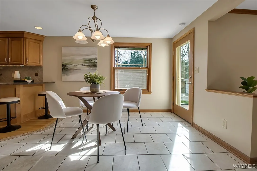 61 Green Lake Drive, Orchard Park, New York 14127, Orchard Park, New York 14127, 4 Bedrooms Bedrooms, 10 Rooms Rooms,2 BathroomsBathrooms,Residential,Closed,61 Green Lake Drive, Orchard Park, New York 14127,0,B1598035