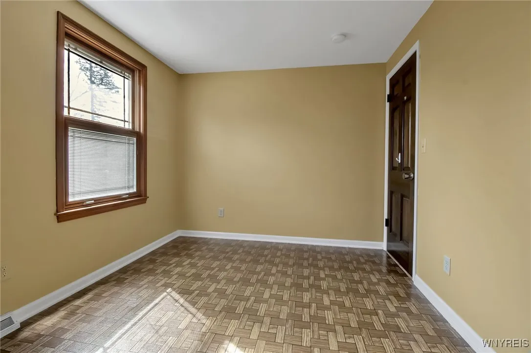 61 Green Lake Drive, Orchard Park, New York 14127, Orchard Park, New York 14127, 4 Bedrooms Bedrooms, 10 Rooms Rooms,2 BathroomsBathrooms,Residential,Closed,61 Green Lake Drive, Orchard Park, New York 14127,0,B1598035