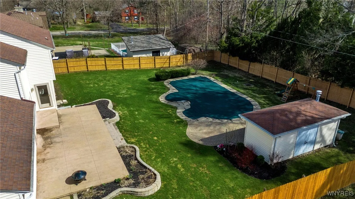 61 Green Lake Drive, Orchard Park, New York 14127, Orchard Park, New York 14127, 4 Bedrooms Bedrooms, 10 Rooms Rooms,2 BathroomsBathrooms,Residential,Closed,61 Green Lake Drive, Orchard Park, New York 14127,0,B1598035