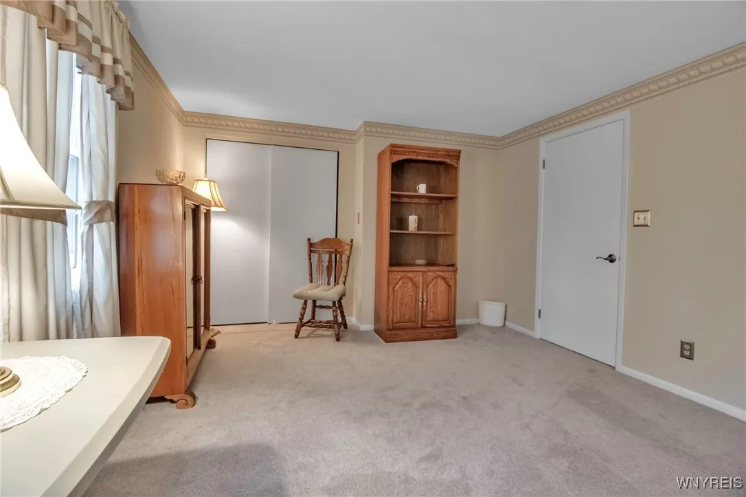 216 Stepping Stone Lane, Orchard Park, New York 14, Orchard Park, New York 14127, 2 Bedrooms Bedrooms, 6 Rooms Rooms,2 BathroomsBathrooms,Residential,Closed,216 Stepping Stone Lane, Orchard Park, New York 14,0,B1597937