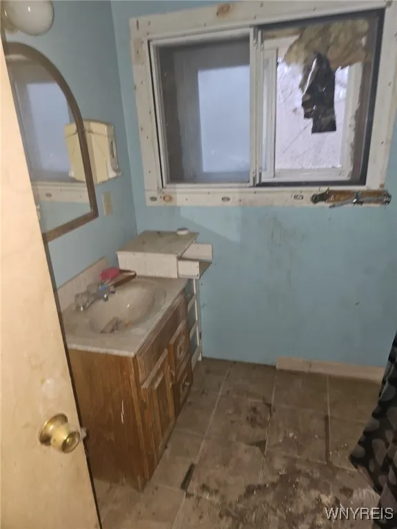 7881 Chestnut Ridge Road, Royalton, New York 14067, Royalton, New York 14067, 4 Bedrooms Bedrooms, 8 Rooms Rooms,1 BathroomBathrooms,Residential,Closed,7881 Chestnut Ridge Road, Royalton, New York 14067,0,B1594972