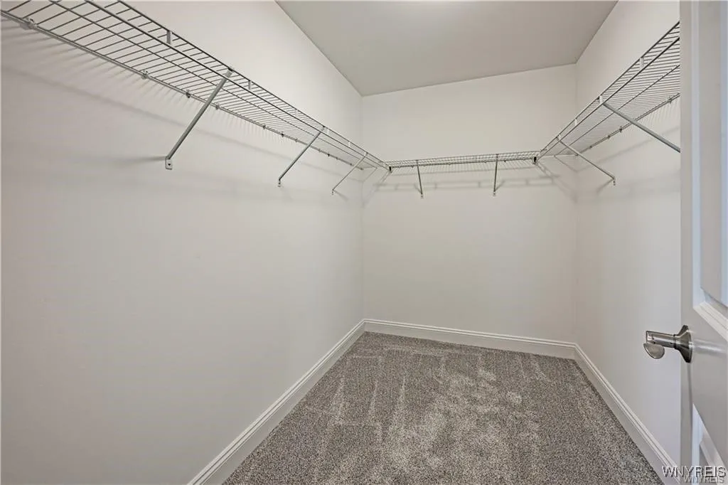 7109 Lincoln Avenue Extension, Lockport Town, New, Lockport Town, New York 14094, 3 Bedrooms Bedrooms, 6 Rooms Rooms,2 BathroomsBathrooms,Residential,For Sale,7109 Lincoln Avenue Extension, Lockport Town, New ,0,B1597564