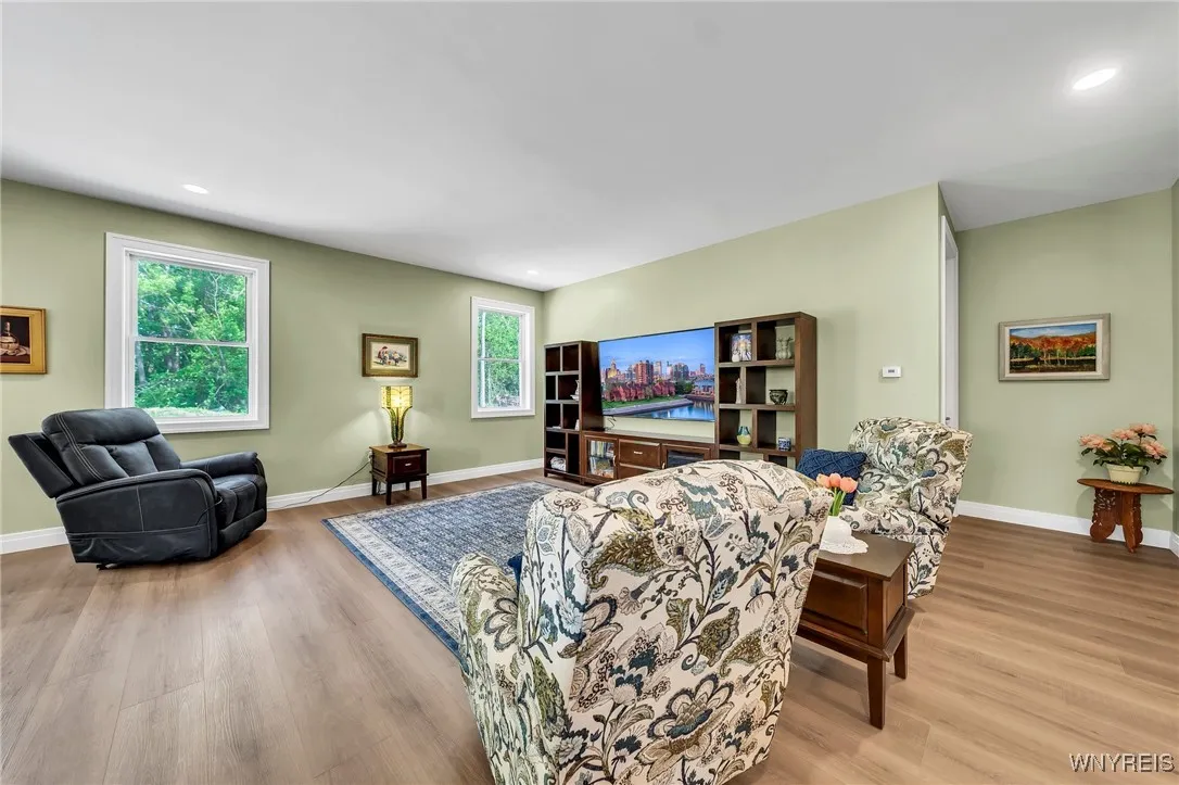 35 Fieldcrest Drive, Pembroke, New York 14036, Pembroke, New York 14036, 3 Bedrooms Bedrooms, 7 Rooms Rooms,2 BathroomsBathrooms,Residential,For Sale,35 Fieldcrest Drive, Pembroke, New York 14036,B1595370
