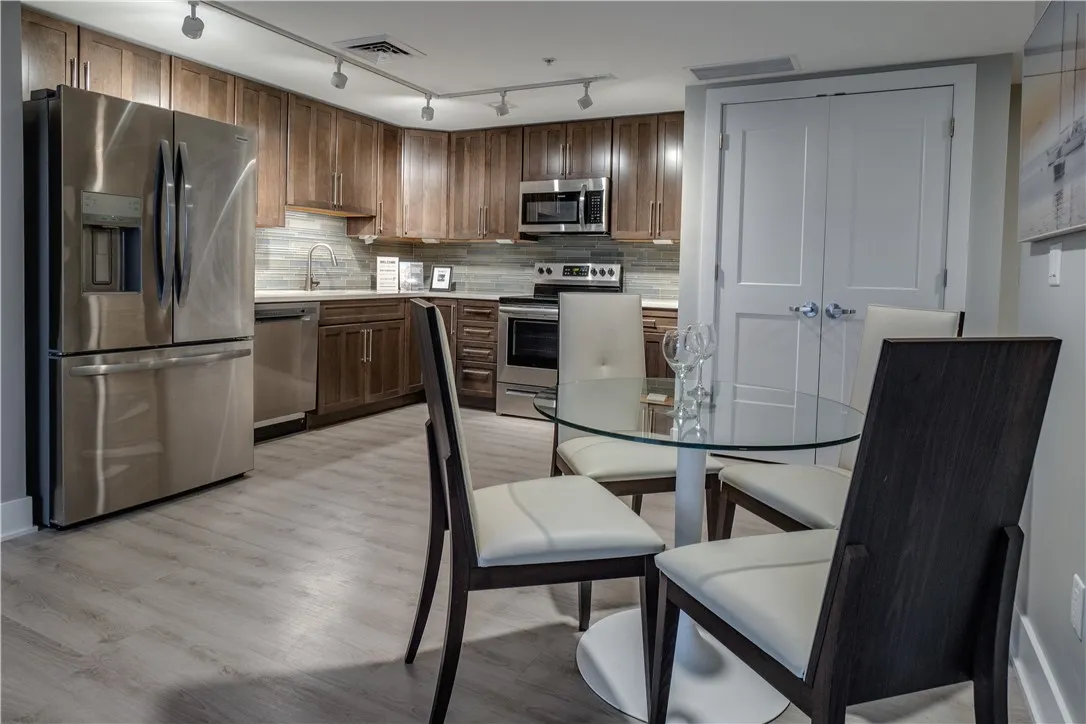 205 Lakeshore Drive 516, Canandaigua-city, New Yor, Canandaigua City, New York 14424, 2 Bedrooms Bedrooms, 4 Rooms Rooms,2 BathroomsBathrooms,Residential,For Sale,205 Lakeshore Drive 516, Canandaigua-city, New Yor,0,R1596896
