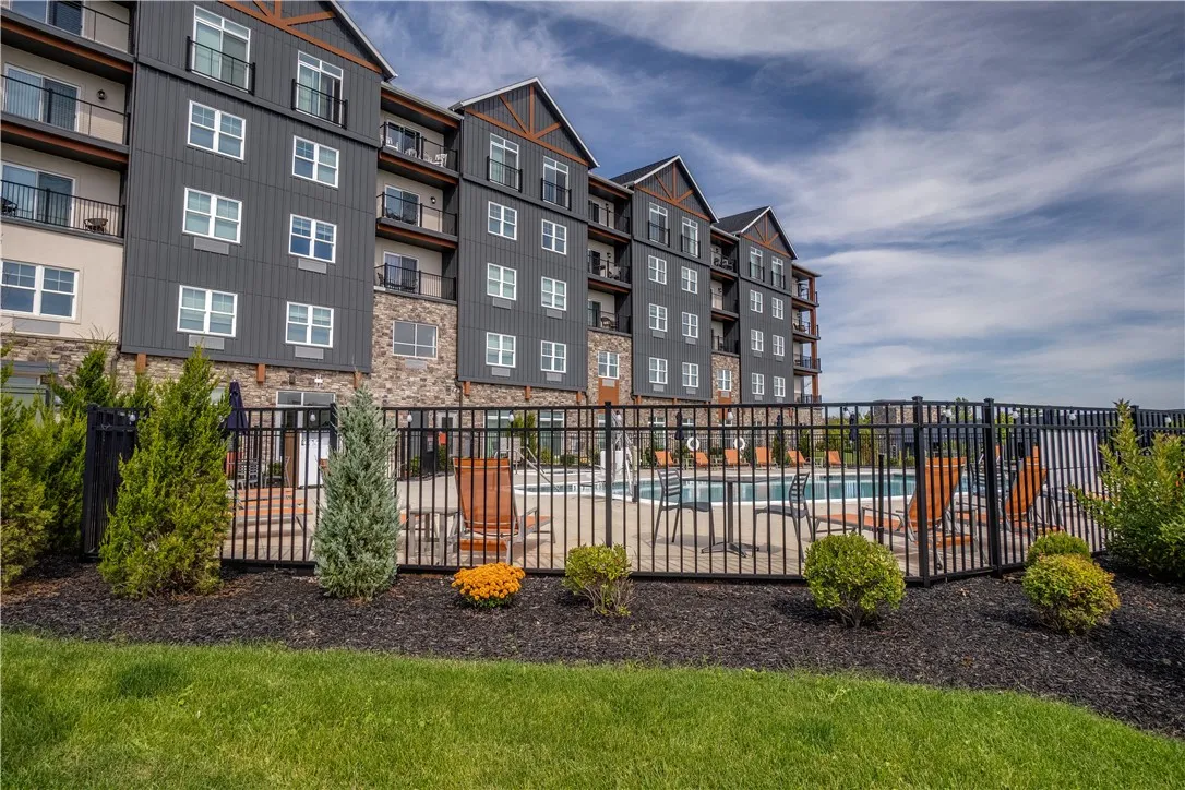 205 Lakeshore Drive 516, Canandaigua-city, New Yor, Canandaigua City, New York 14424, 2 Bedrooms Bedrooms, 4 Rooms Rooms,2 BathroomsBathrooms,Residential,For Sale,205 Lakeshore Drive 516, Canandaigua-city, New Yor,0,R1596896