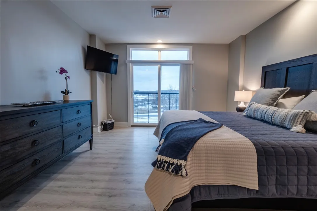 205 Lakeshore Drive 516, Canandaigua-city, New Yor, Canandaigua City, New York 14424, 2 Bedrooms Bedrooms, 4 Rooms Rooms,2 BathroomsBathrooms,Residential,For Sale,205 Lakeshore Drive 516, Canandaigua-city, New Yor,0,R1596896