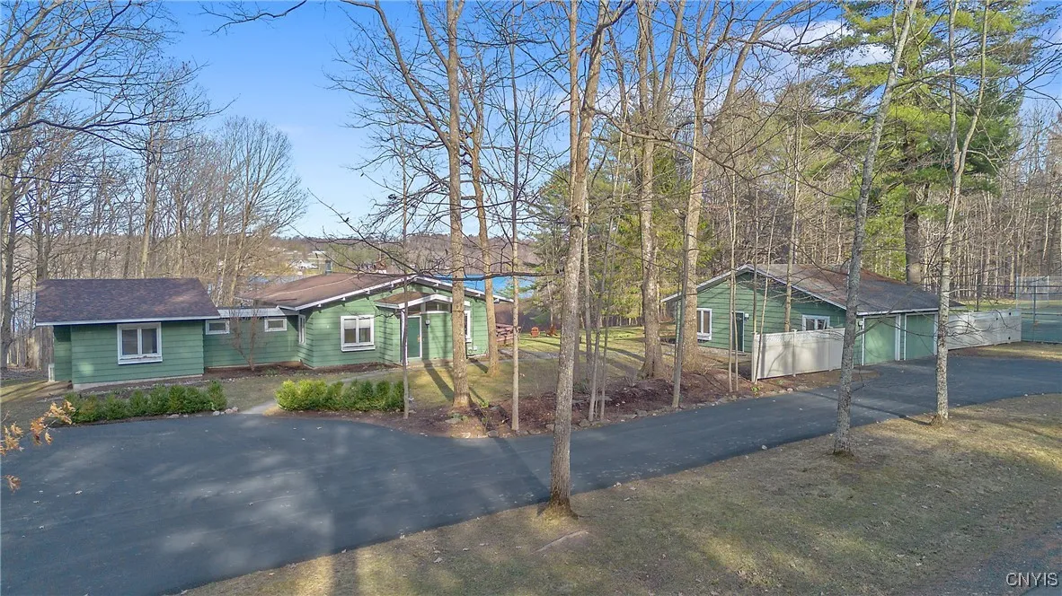 3158 W Lake Rd, Cazenovia, New York 13035, Cazenovia, New York 13035, 3 Bedrooms Bedrooms, 7 Rooms Rooms,2 BathroomsBathrooms,Residential,Closed,3158 W Lake Rd, Cazenovia, New York 13035,0,S1597814
