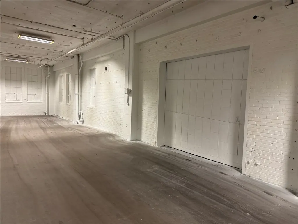 2 Potomac Street, Rochester, New York 14611, Rochester, New York 14611, ,Commercial Lease,For Rent,2 Potomac Street, Rochester, New York 14611,R1598265