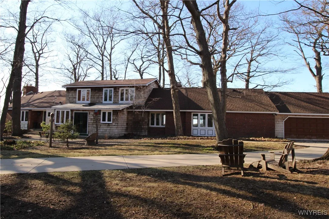 6634 Lake Shore Road, Evans, New York 14047, Evans, New York 14047, 4 Bedrooms Bedrooms, 12 Rooms Rooms,2 BathroomsBathrooms,Residential,For Sale,6634 Lake Shore Road, Evans, New York 14047,B1598088