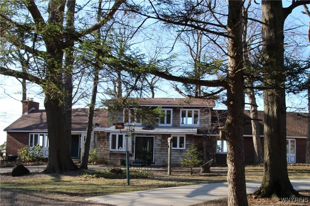 6634 Lake Shore Road, Evans, New York 14047, Evans, New York 14047, 4 Bedrooms Bedrooms, 12 Rooms Rooms,2 BathroomsBathrooms,Residential,For Sale,6634 Lake Shore Road, Evans, New York 14047,B1598088