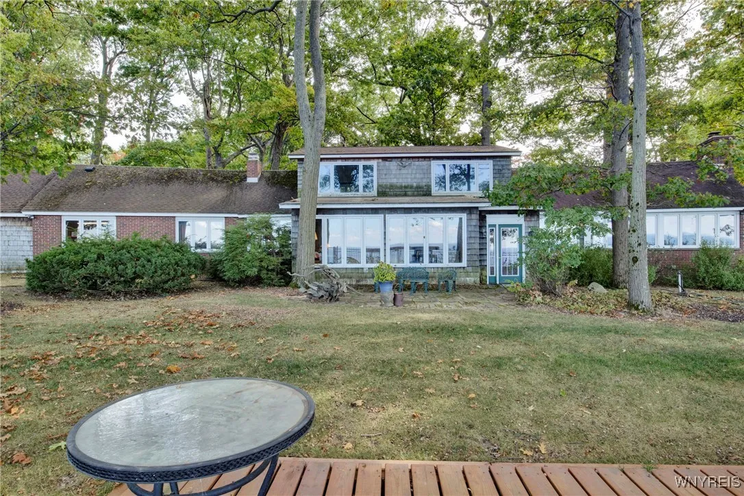 6634 Lake Shore Road, Evans, New York 14047, Evans, New York 14047, 4 Bedrooms Bedrooms, 12 Rooms Rooms,2 BathroomsBathrooms,Residential,For Sale,6634 Lake Shore Road, Evans, New York 14047,B1598088
