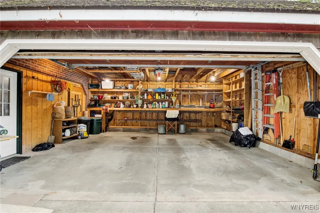 6634 Lake Shore Road, Evans, New York 14047, Evans, New York 14047, 4 Bedrooms Bedrooms, 12 Rooms Rooms,2 BathroomsBathrooms,Residential,For Sale,6634 Lake Shore Road, Evans, New York 14047,B1598088