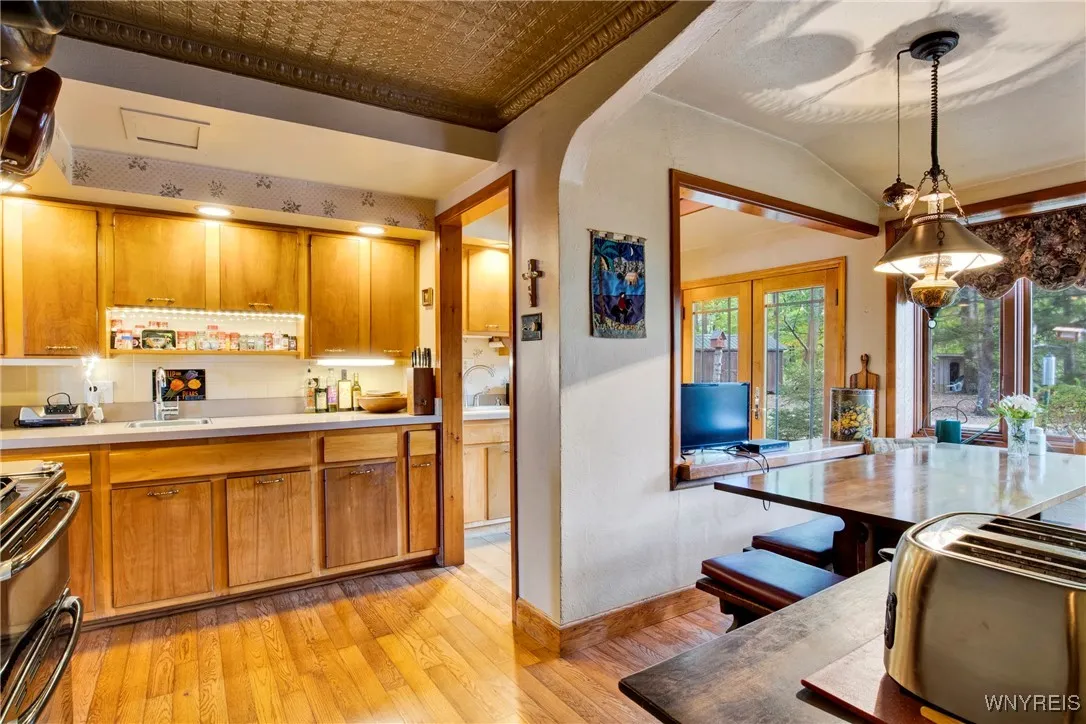 6634 Lake Shore Road, Evans, New York 14047, Evans, New York 14047, 4 Bedrooms Bedrooms, 12 Rooms Rooms,2 BathroomsBathrooms,Residential,For Sale,6634 Lake Shore Road, Evans, New York 14047,B1598088