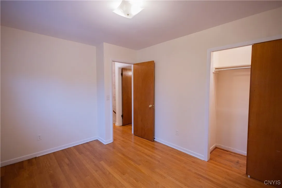 9534 Sessions Road, New Hartford, New York 13413, New Hartford, New York 13413, 5 Bedrooms Bedrooms, 9 Rooms Rooms,2 BathroomsBathrooms,Residential,Closed,9534 Sessions Road, New Hartford, New York 13413,0,S1598217