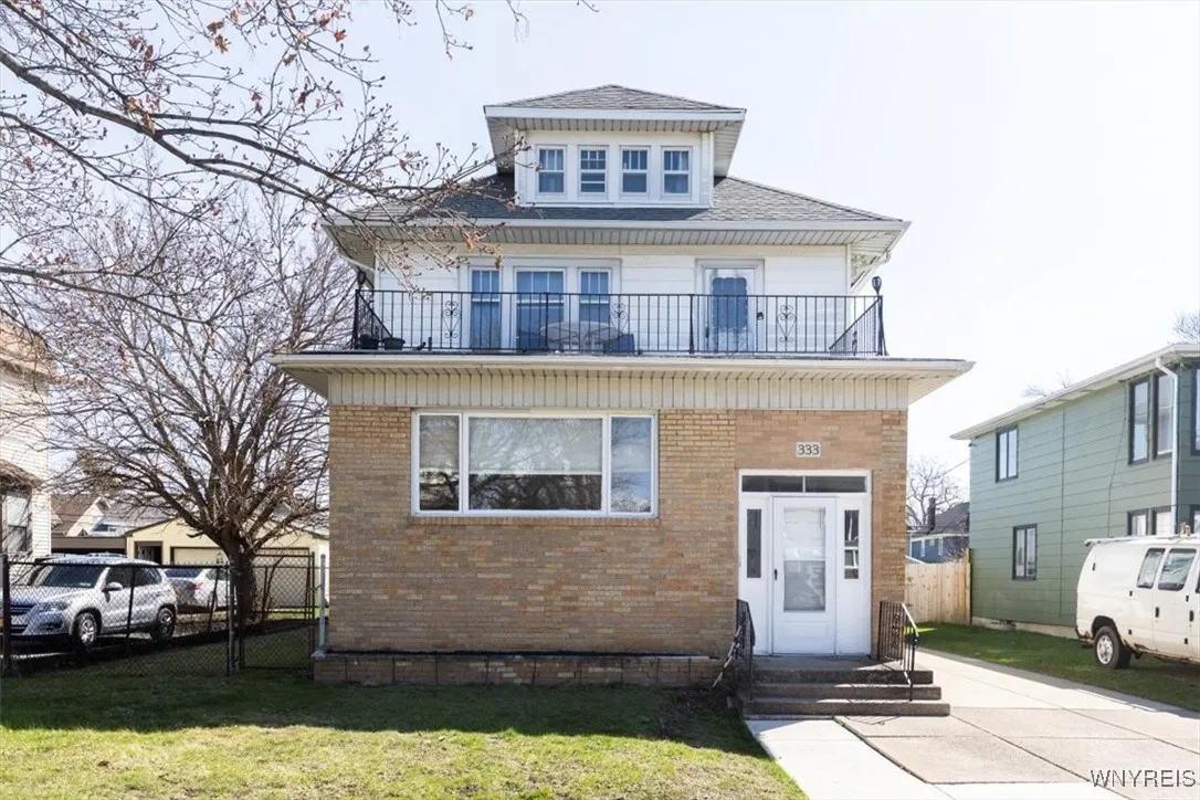 333 Colvin Avenue, Buffalo, New York 14216, Buffalo, New York 14216, 6 Bedrooms Bedrooms, ,2 BathroomsBathrooms,Residential,Closed,333 Colvin Avenue, Buffalo, New York 14216,0,B1597021