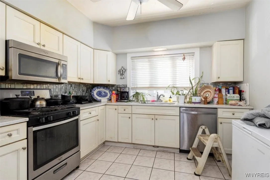 Lower Kitchen