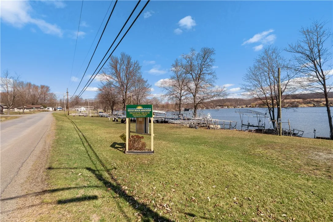 9588 Way Mandalay Road, Wayne, New York 14840, Wayne, New York 14840, 2 Bedrooms Bedrooms, 4 Rooms Rooms,2 BathroomsBathrooms,Residential,For Sale,9588 Way Mandalay Road, Wayne, New York 14840,R1595339