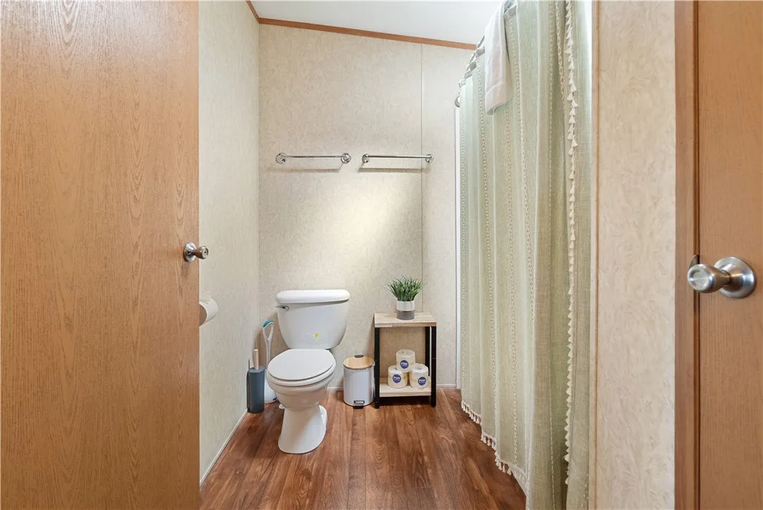 9588 Way Mandalay Road, Wayne, New York 14840, Wayne, New York 14840, 2 Bedrooms Bedrooms, 4 Rooms Rooms,2 BathroomsBathrooms,Residential,For Sale,9588 Way Mandalay Road, Wayne, New York 14840,R1595339