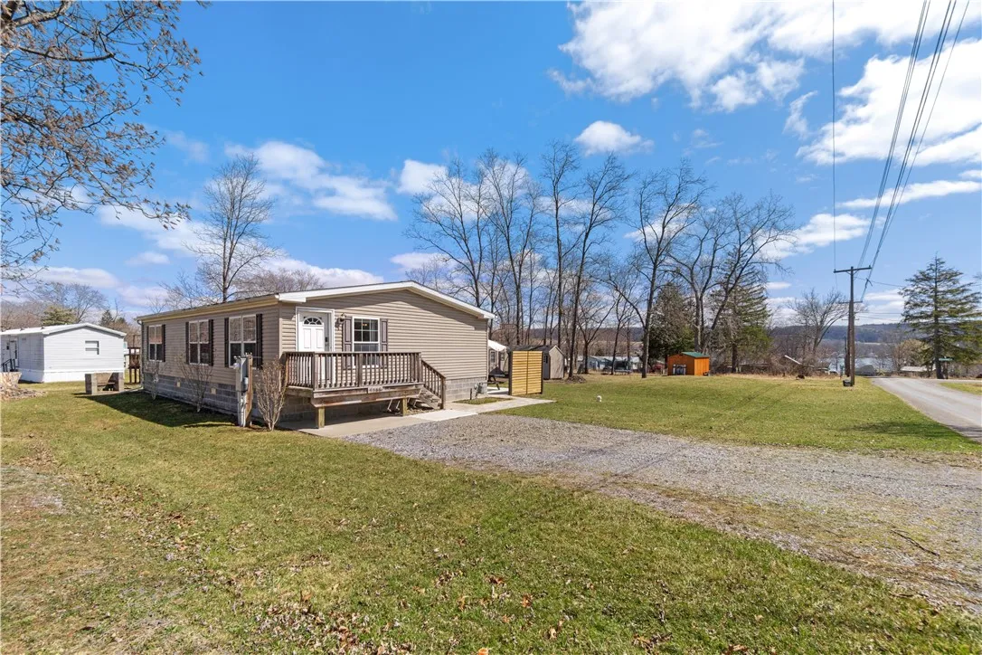 9588 Way Mandalay Road, Wayne, New York 14840, Wayne, New York 14840, 2 Bedrooms Bedrooms, 4 Rooms Rooms,2 BathroomsBathrooms,Residential,For Sale,9588 Way Mandalay Road, Wayne, New York 14840,R1595339