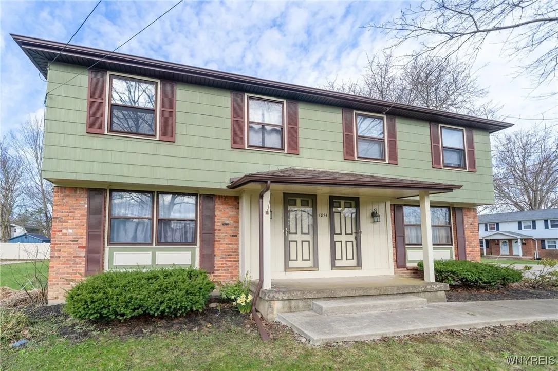 5874 Mckinley Parkway, Hamburg, New York 14075, Hamburg, New York 14075, 6 Bedrooms Bedrooms, ,2 BathroomsBathrooms,Residential,Closed,5874 Mckinley Parkway, Hamburg, New York 14075,0,B1598354