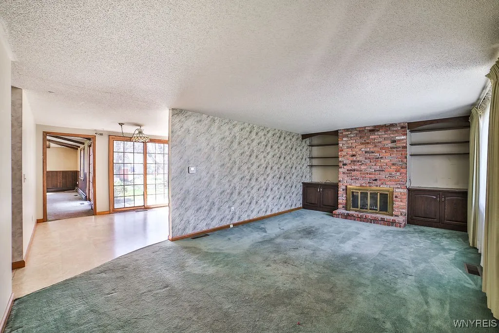 1211 Dodge Road, Amherst, New York 14068, Amherst, New York 14068, 4 Bedrooms Bedrooms, 8 Rooms Rooms,2 BathroomsBathrooms,Residential,Closed,1211 Dodge Road, Amherst, New York 14068,0,B1597904