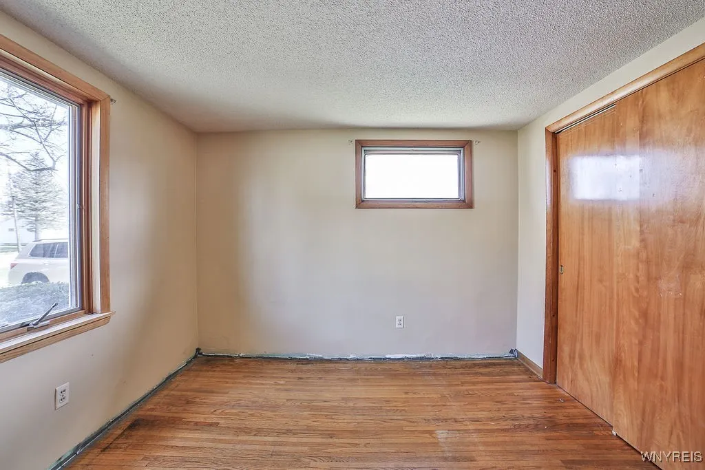 1211 Dodge Road, Amherst, New York 14068, Amherst, New York 14068, 4 Bedrooms Bedrooms, 8 Rooms Rooms,2 BathroomsBathrooms,Residential,Closed,1211 Dodge Road, Amherst, New York 14068,0,B1597904