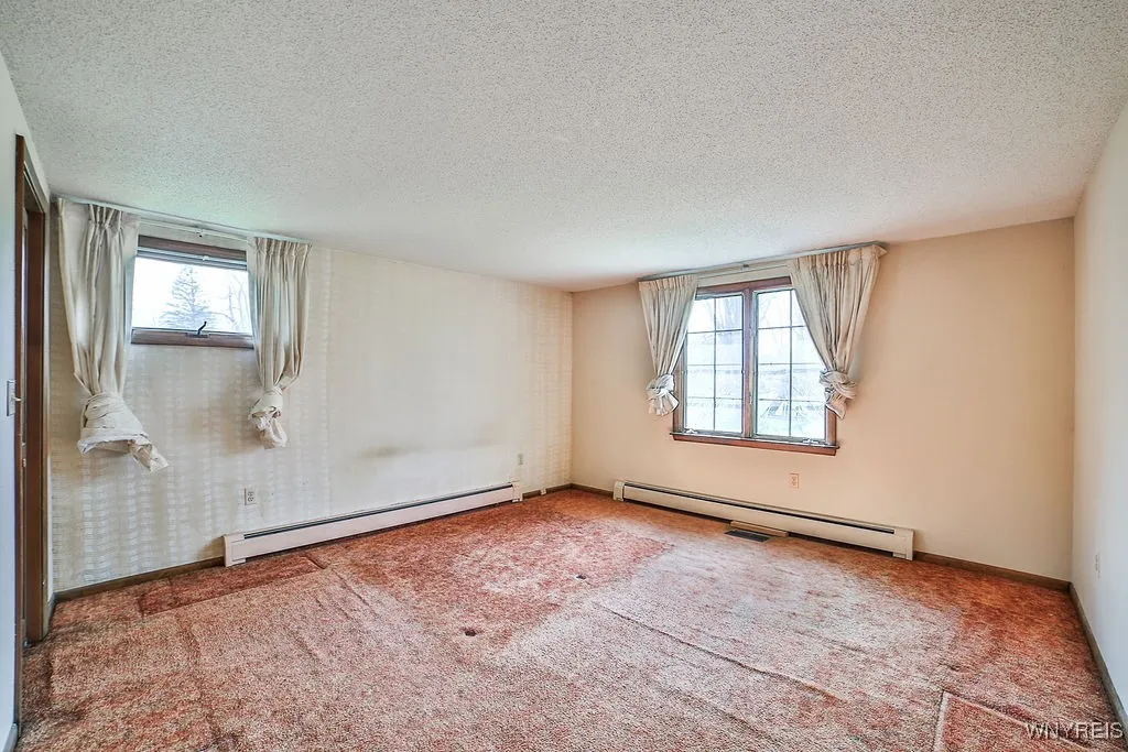 1211 Dodge Road, Amherst, New York 14068, Amherst, New York 14068, 4 Bedrooms Bedrooms, 8 Rooms Rooms,2 BathroomsBathrooms,Residential,Closed,1211 Dodge Road, Amherst, New York 14068,0,B1597904