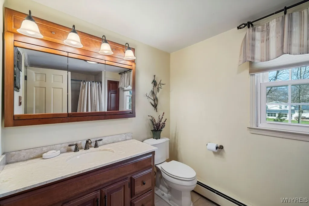 Second floor main bath