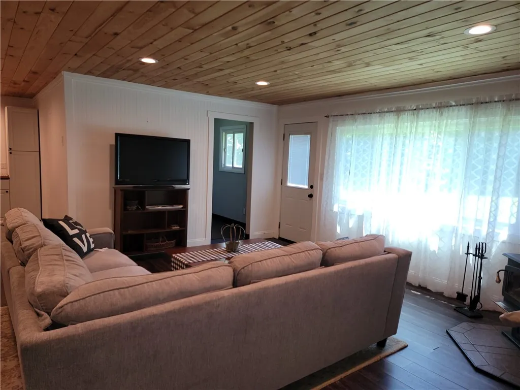 204 Ives Settlement Road, Guilford, New York 13780, Guilford, New York 13780, 2 Bedrooms Bedrooms, 4 Rooms Rooms,1 BathroomBathrooms,Residential,For Sale,204 Ives Settlement Road, Guilford, New York 13780,R1598507