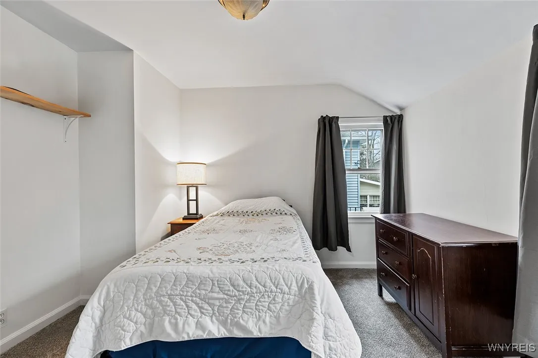 220 Burroughs Drive, Amherst, New York 14226, Amherst, New York 14226, 3 Bedrooms Bedrooms, 9 Rooms Rooms,1 BathroomBathrooms,Residential,Closed,220 Burroughs Drive, Amherst, New York 14226,0,B1598259