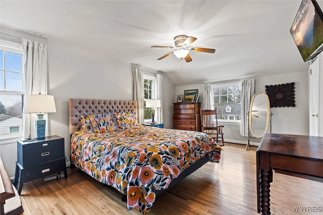 220 Burroughs Drive, Amherst, New York 14226, Amherst, New York 14226, 3 Bedrooms Bedrooms, 9 Rooms Rooms,1 BathroomBathrooms,Residential,Closed,220 Burroughs Drive, Amherst, New York 14226,0,B1598259