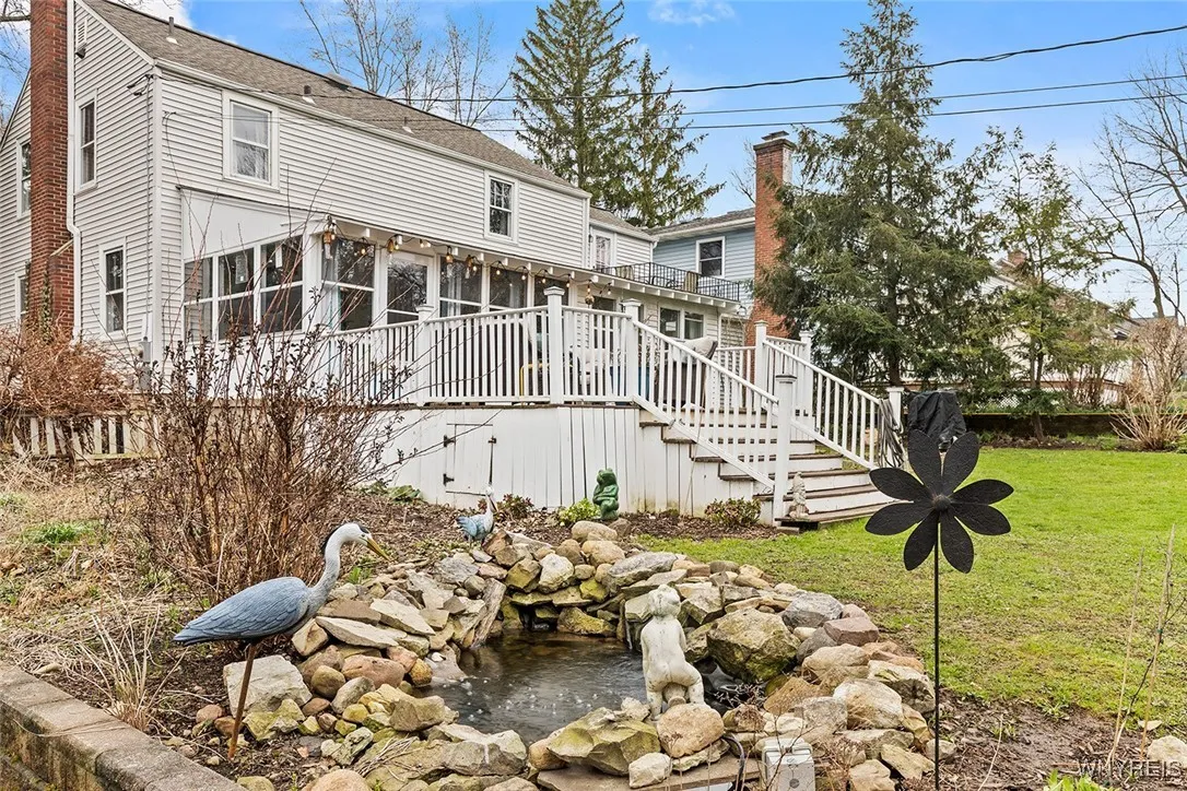 220 Burroughs Drive, Amherst, New York 14226, Amherst, New York 14226, 3 Bedrooms Bedrooms, 9 Rooms Rooms,1 BathroomBathrooms,Residential,Closed,220 Burroughs Drive, Amherst, New York 14226,0,B1598259