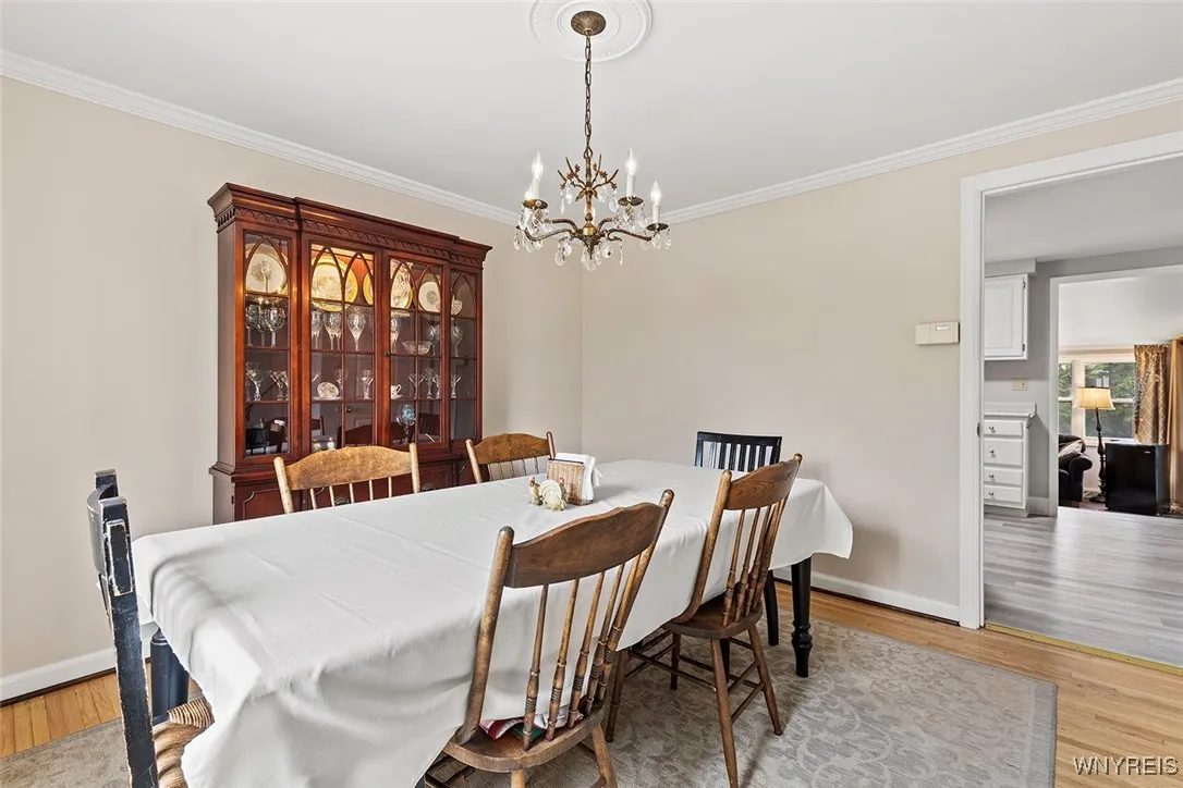 220 Burroughs Drive, Amherst, New York 14226, Amherst, New York 14226, 3 Bedrooms Bedrooms, 9 Rooms Rooms,1 BathroomBathrooms,Residential,Closed,220 Burroughs Drive, Amherst, New York 14226,0,B1598259