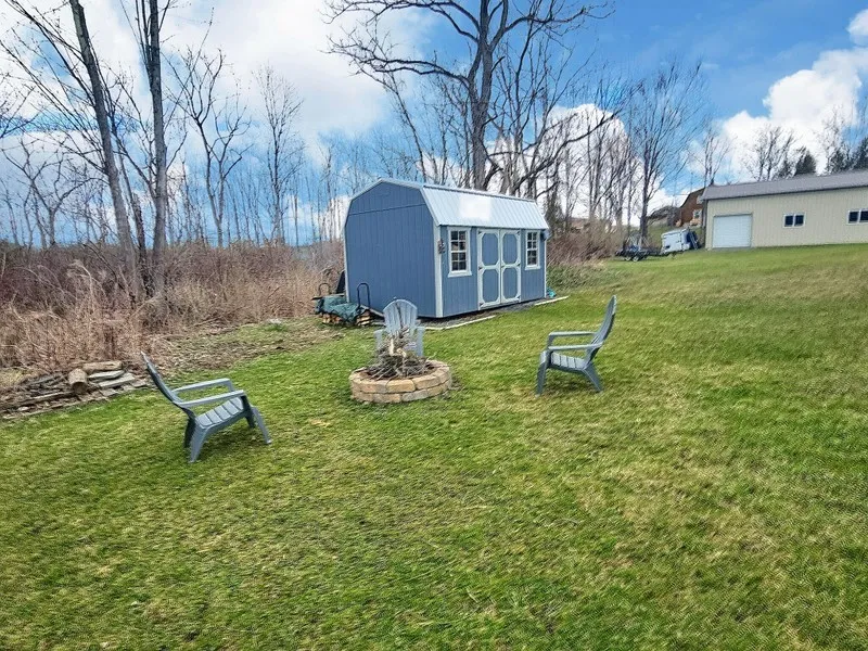 221 Cayuga Street, Springport, New York 13160, Springport, New York 13160, 4 Bedrooms Bedrooms, 8 Rooms Rooms,2 BathroomsBathrooms,Residential,Closed,221 Cayuga Street, Springport, New York 13160,R1598576