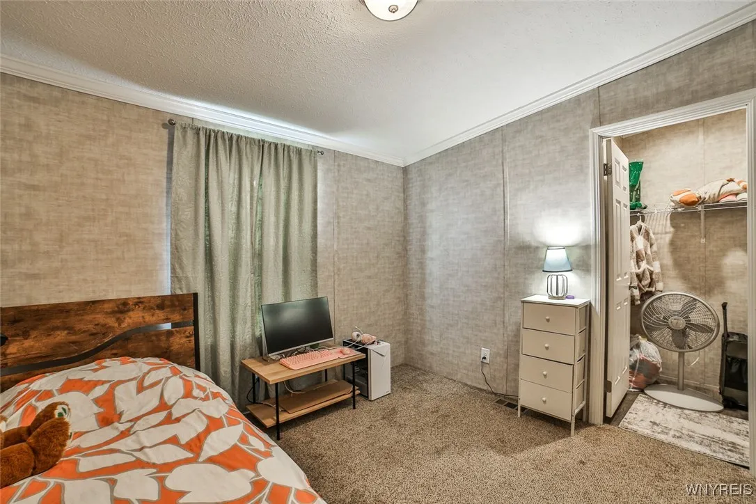 1774 Military Road 27, Tonawanda, New York 14217, Tonawanda, New York 14217, 3 Bedrooms Bedrooms, 5 Rooms Rooms,1 BathroomBathrooms,Residential,For Sale,1774 Military Road 27, Tonawanda, New York 14217,B1598567