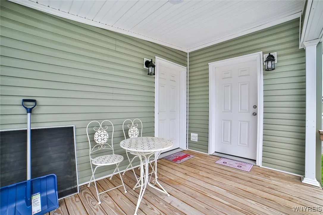 1774 Military Road 27, Tonawanda, New York 14217, Tonawanda, New York 14217, 3 Bedrooms Bedrooms, 5 Rooms Rooms,1 BathroomBathrooms,Residential,For Sale,1774 Military Road 27, Tonawanda, New York 14217,B1598567