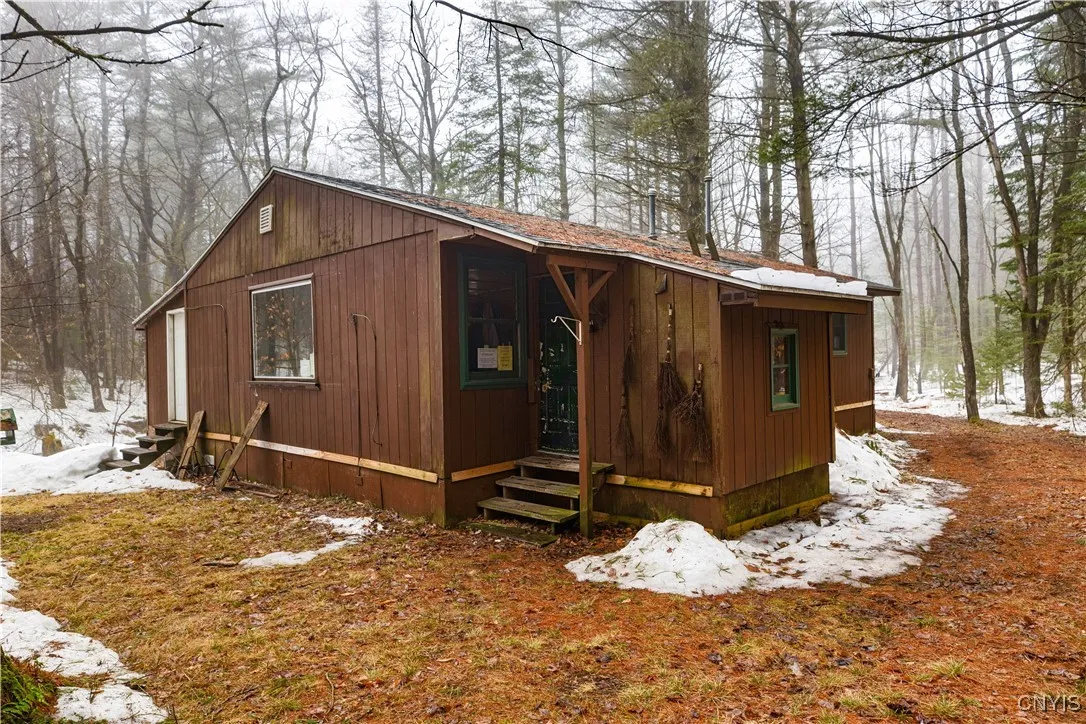 172 Green Street, Ephratah, New York 13452, Ephratah, New York 13452, 2 Bedrooms Bedrooms, 4 Rooms Rooms,1 BathroomBathrooms,Residential,For Sale,172 Green Street, Ephratah, New York 13452,S1598724